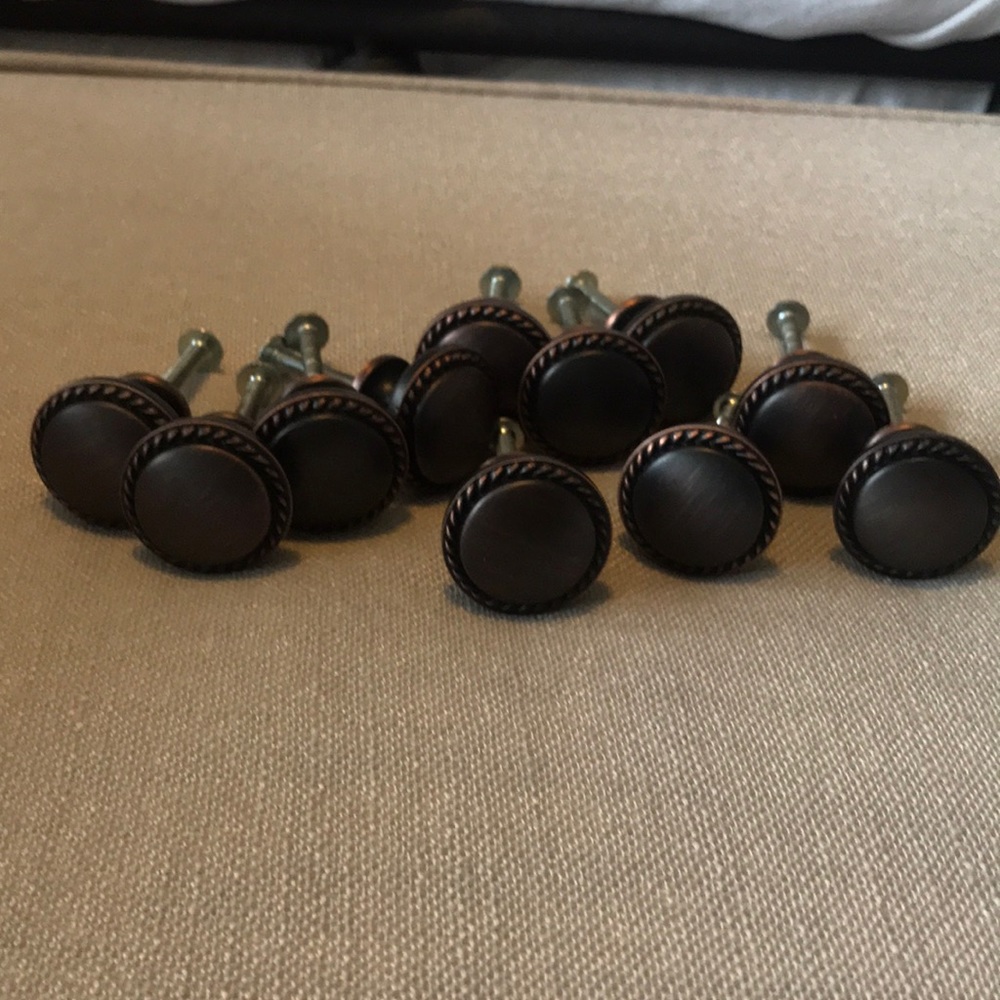 Bronze knobs